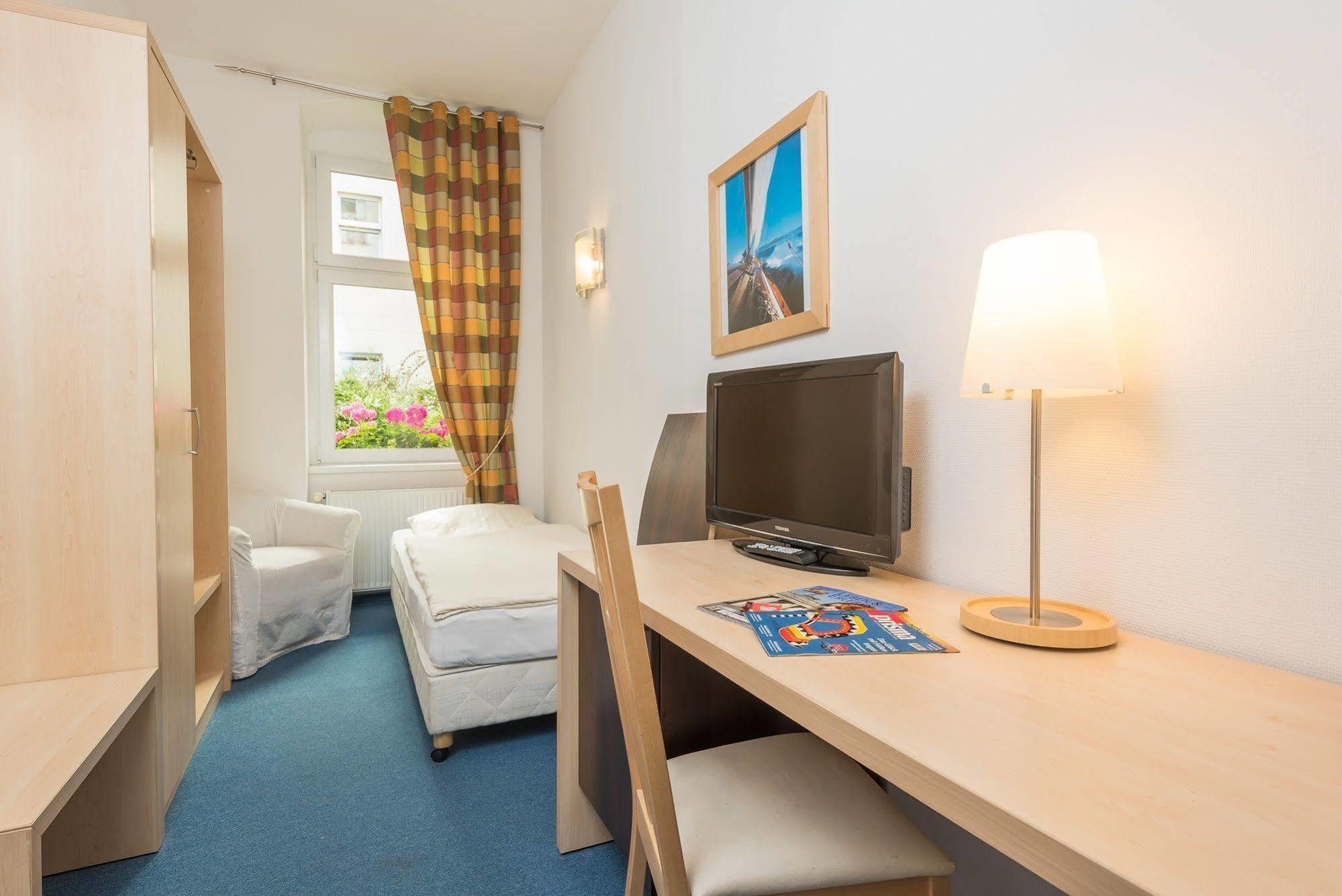 Pension Prenzlberg Berlim Exterior foto